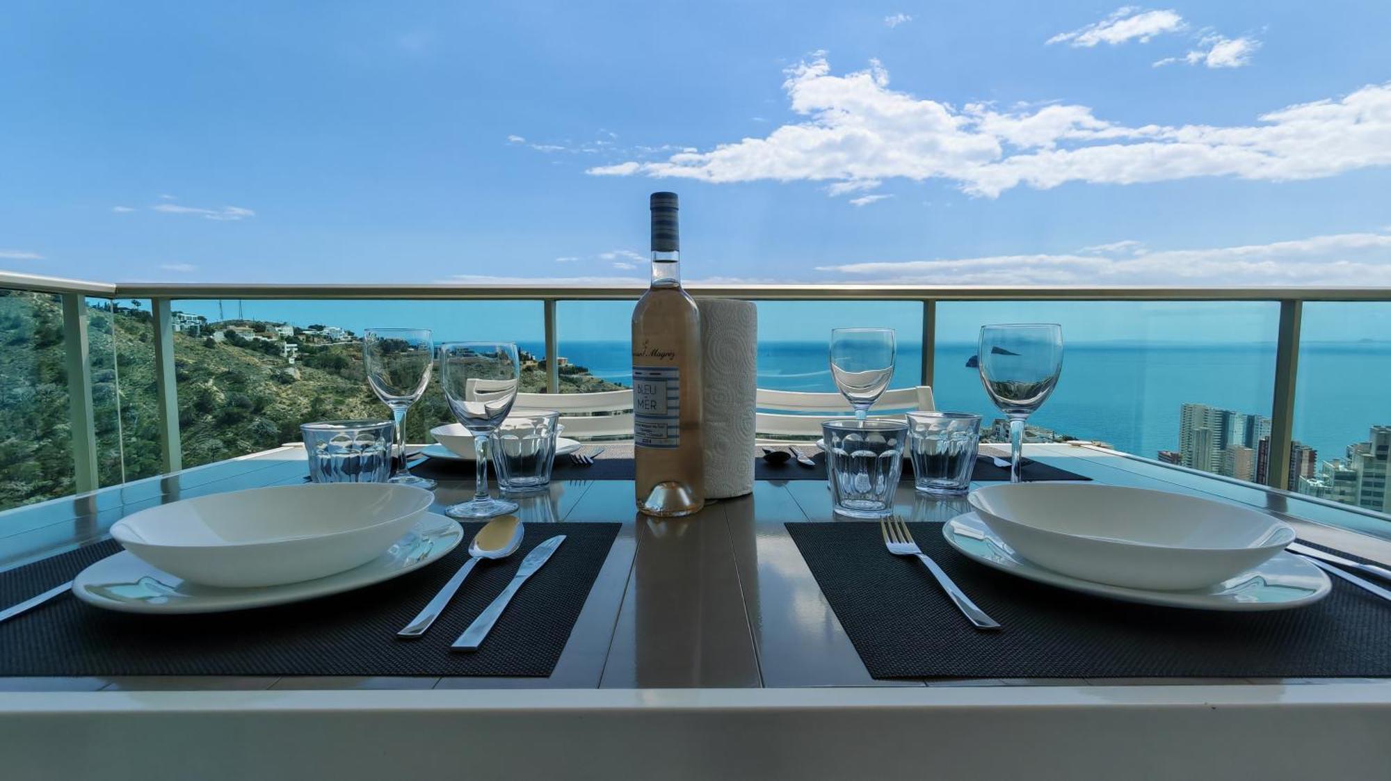Benidorm High Rise Apartments - Sea Views - Torre Lugano Luaran gambar