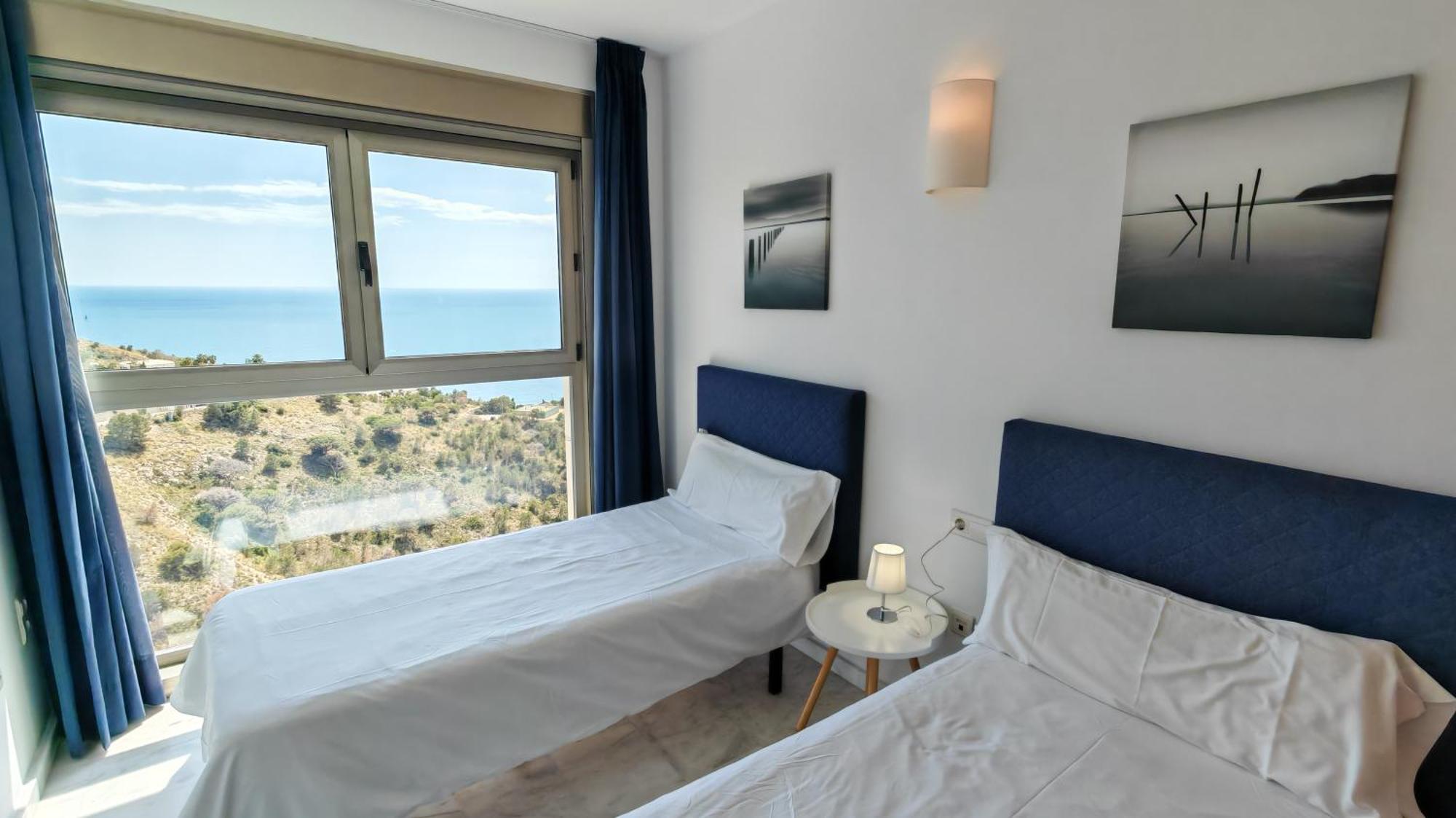 Benidorm High Rise Apartments - Sea Views - Torre Lugano Luaran gambar